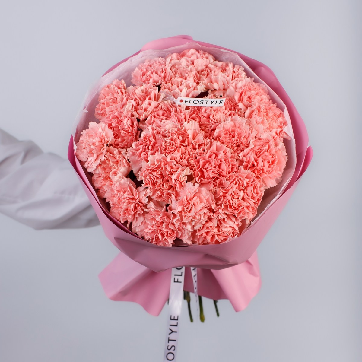 gvozdika diantus buket 675